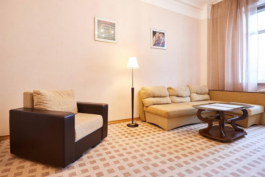 Home Hotel Apartments On Khreshchatyk Area Kiev Exteriör bild