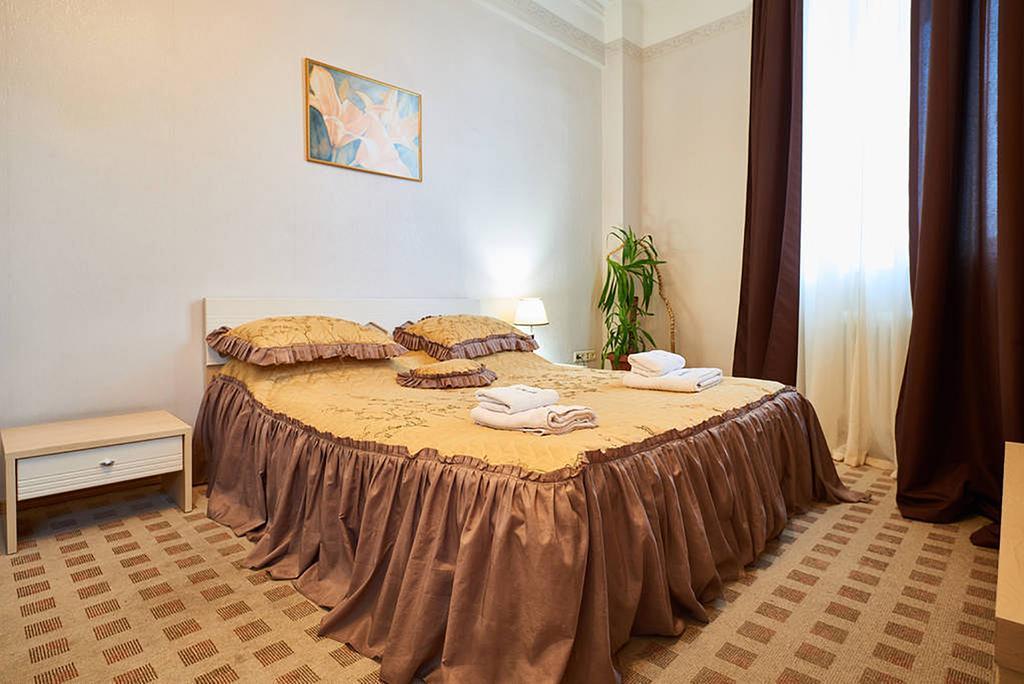 Home Hotel Apartments On Khreshchatyk Area Kiev Exteriör bild